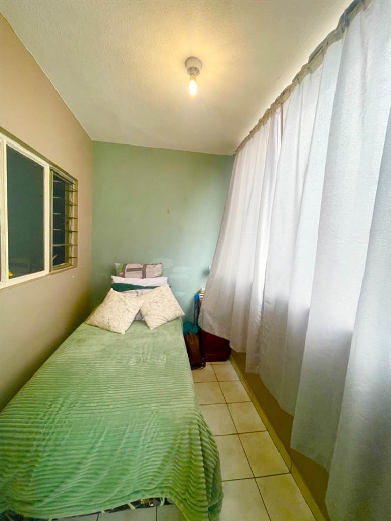 1 Bed Apartment in Umbilo photo number 7