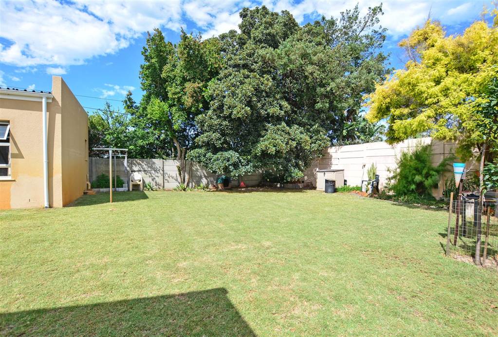 3 Bed House for sale in Bothasig T4574175 Private Property