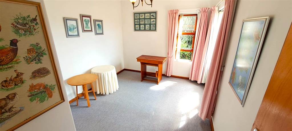 3 Bed House in Jeffreys Bay photo number 13