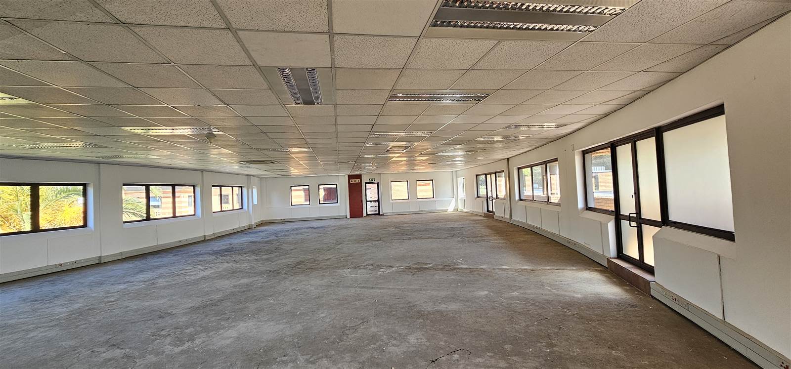 327  m² Commercial space in Bedfordview photo number 7