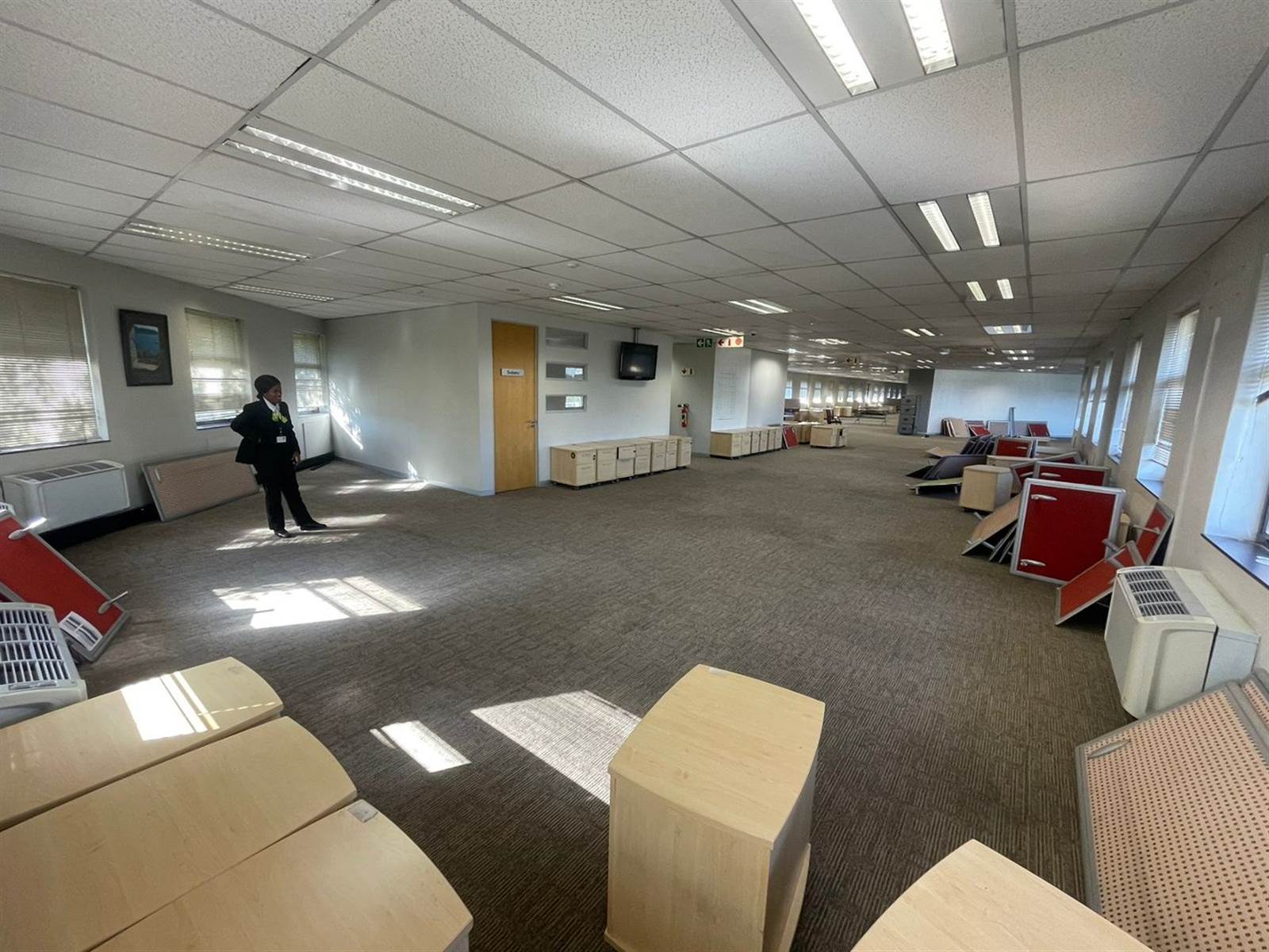 4615  m² Office Space in Meadowdale photo number 25