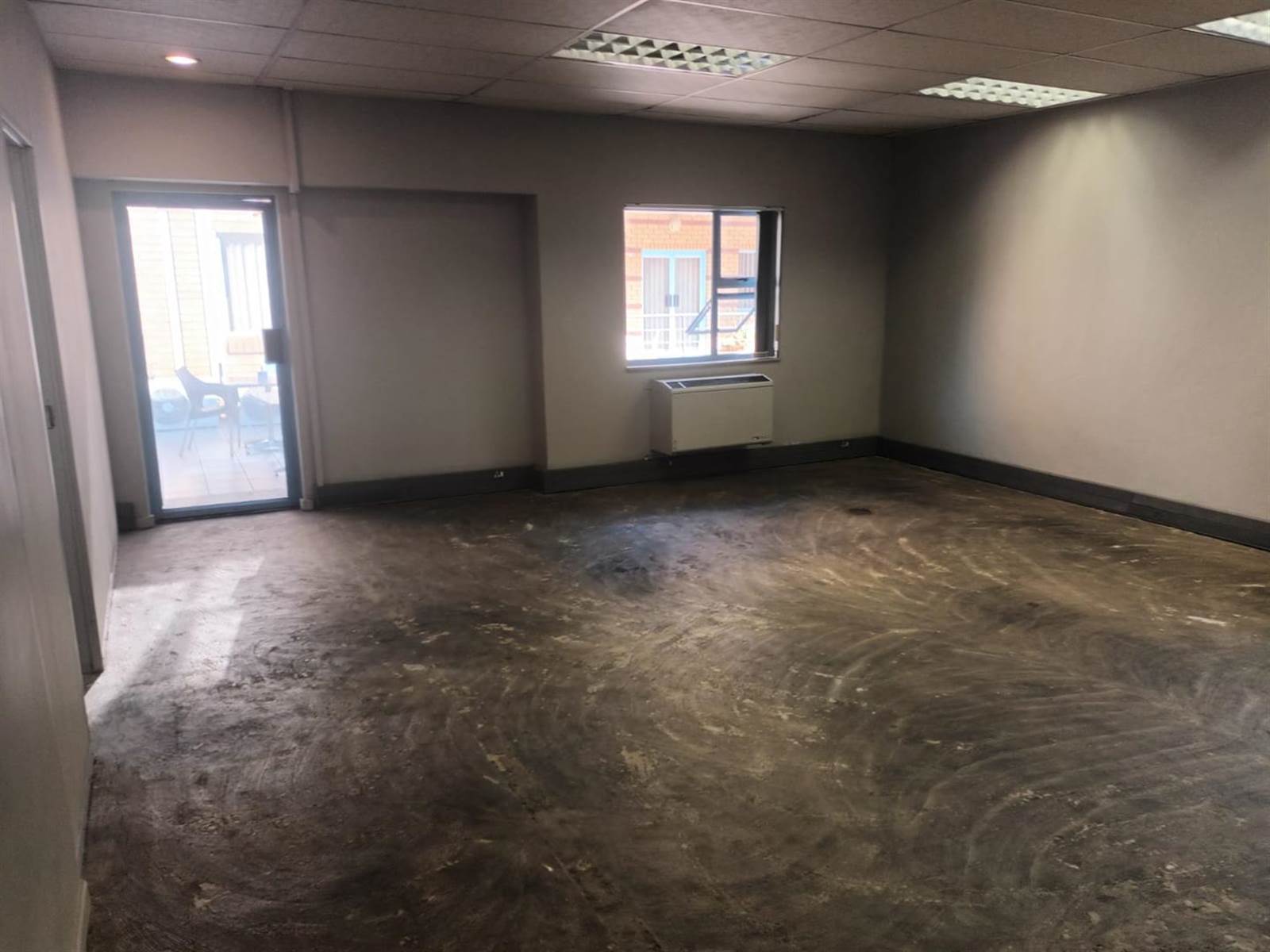 1430  m² Commercial space in Nelspruit Central photo number 8