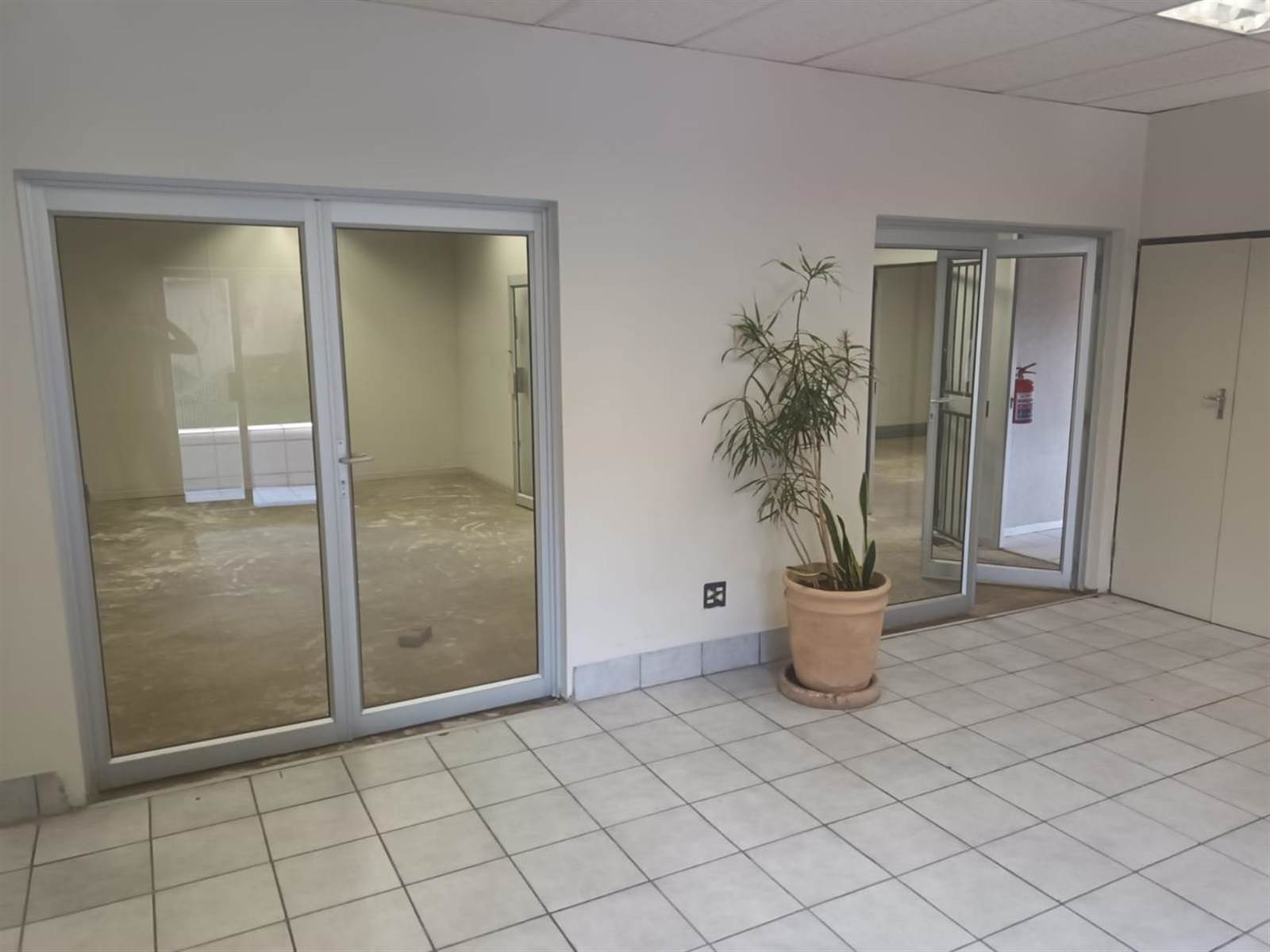 1430  m² Commercial space in Nelspruit Central photo number 4