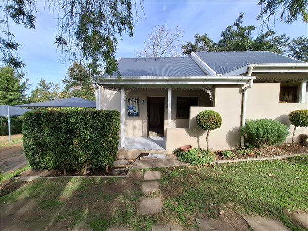 2 Bedroom House 2 Bedroom House