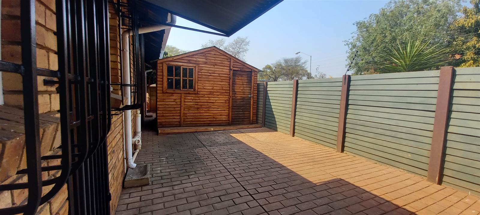 2 Bed House in Pretoria North photo number 14