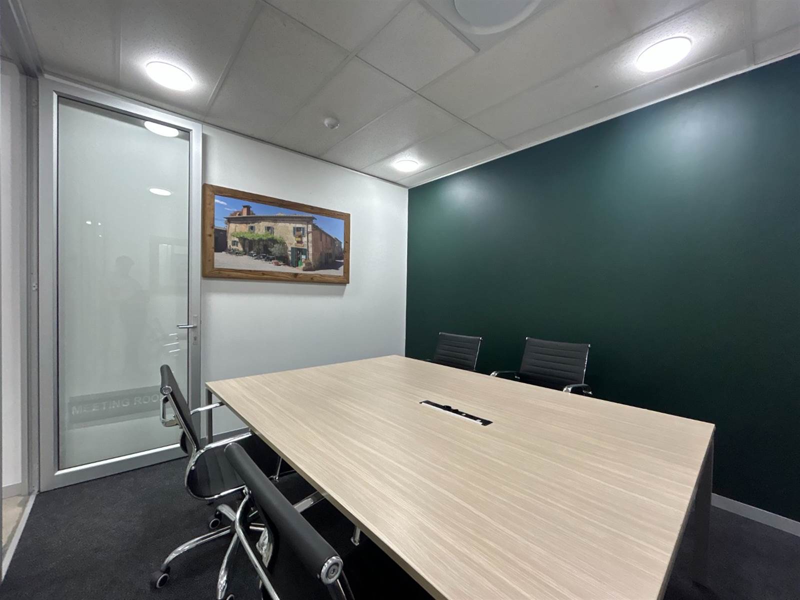 35  m² Office Space in Rosebank photo number 8