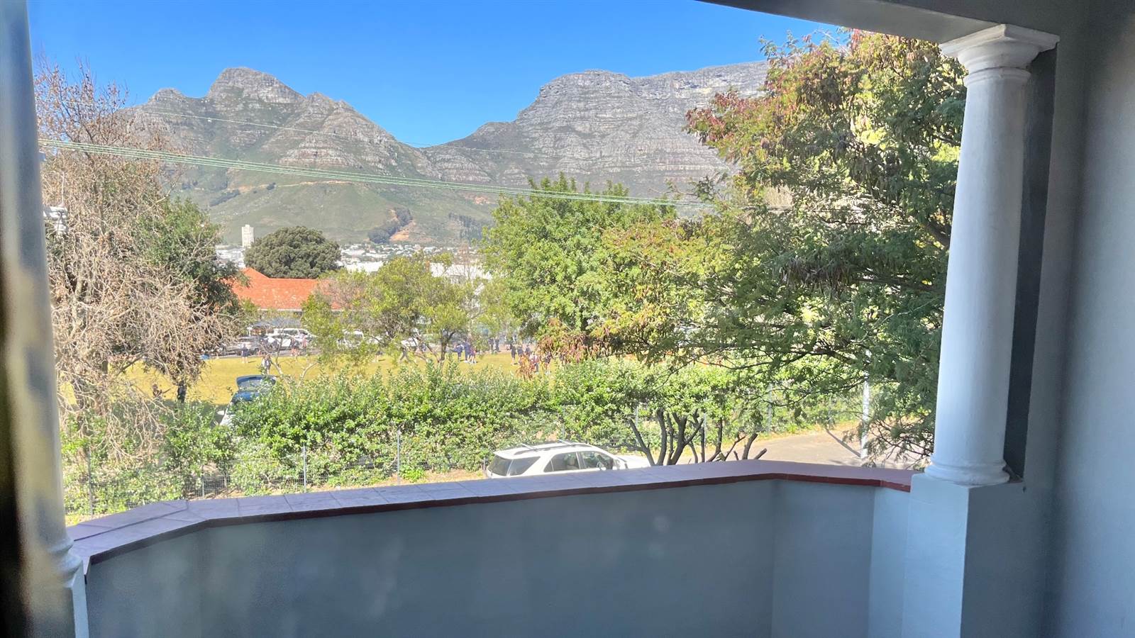 3 Bed Apartment in Tamboerskloof photo number 1
