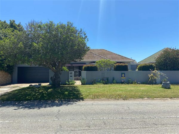 3 Bedroom House 3 Bedroom House