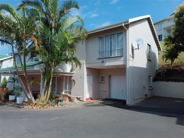 3 Bed Townhouse in Compensation Beach