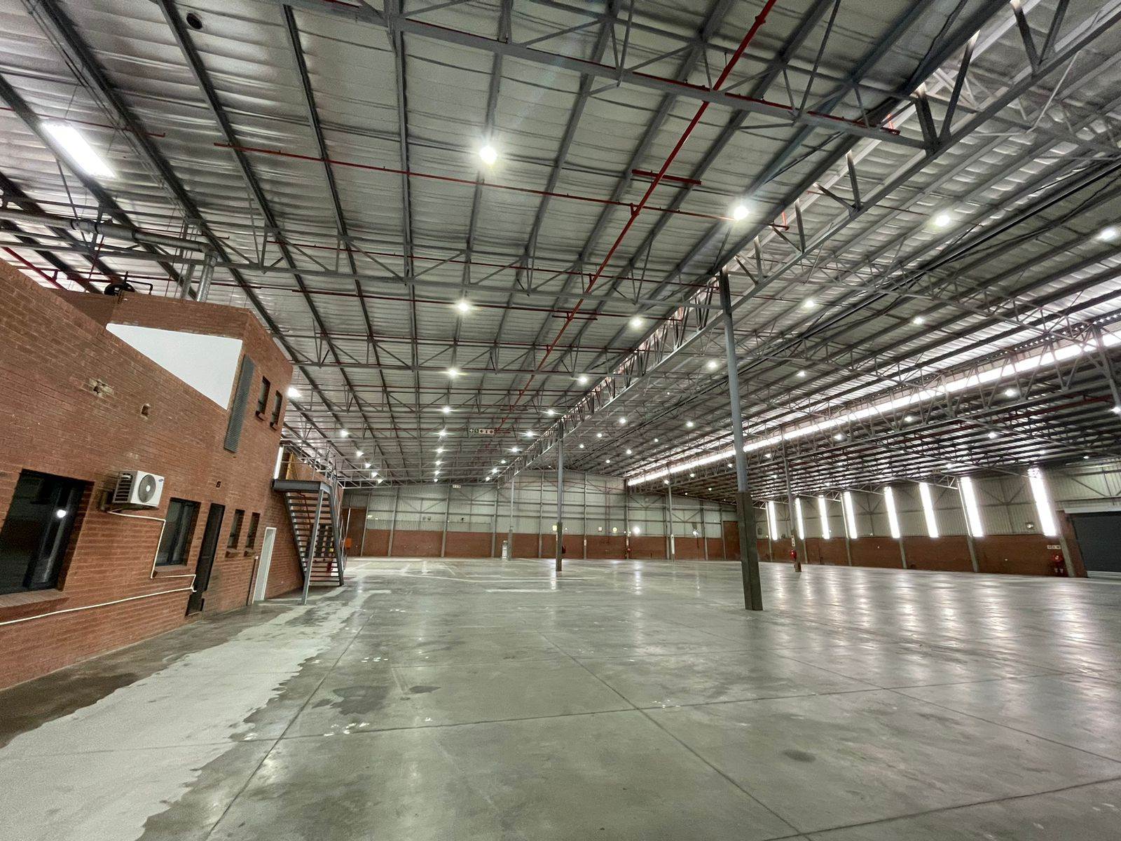 4891  m² Industrial space in Pomona photo number 16
