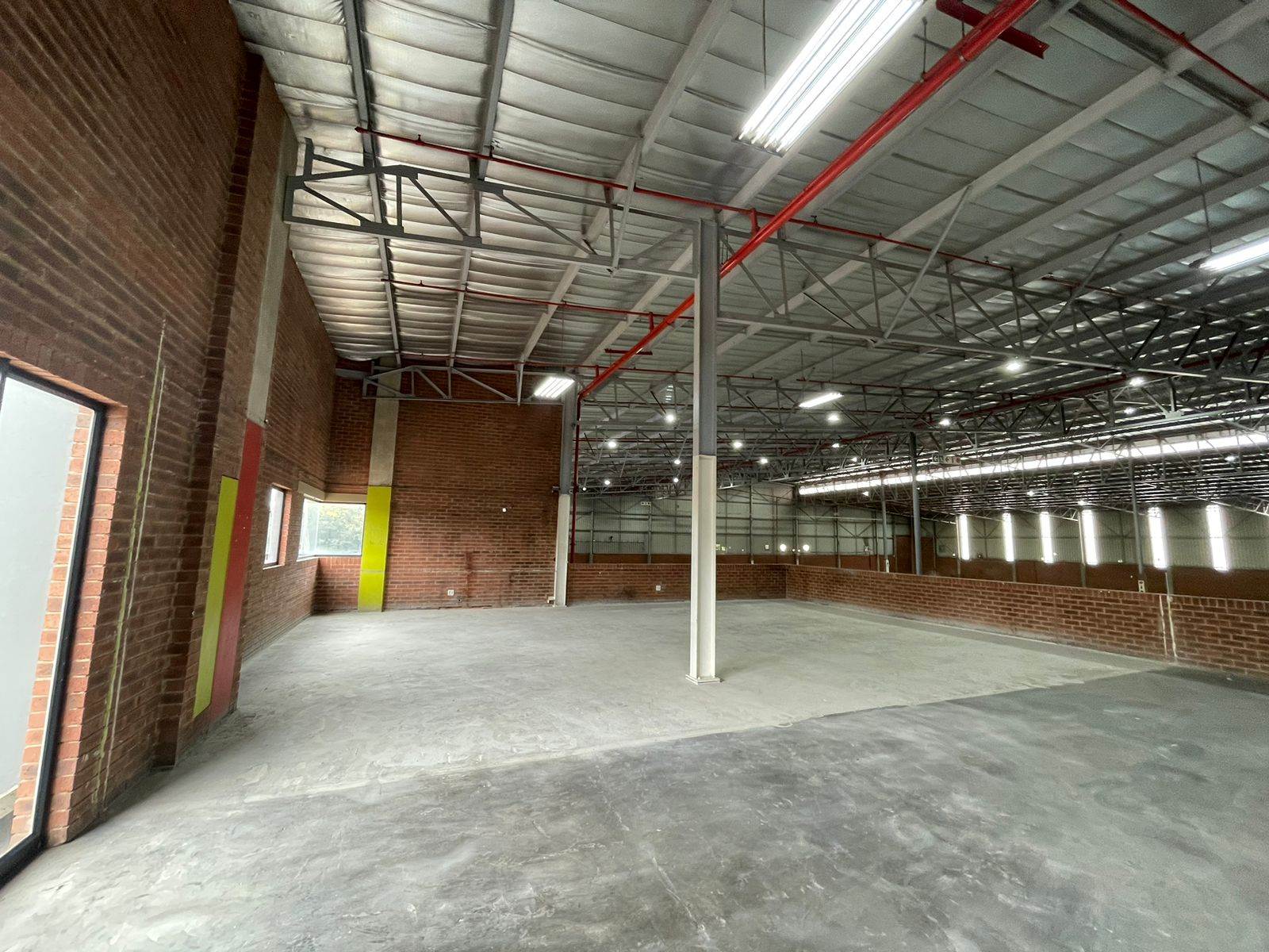 4891  m² Industrial space in Pomona photo number 17