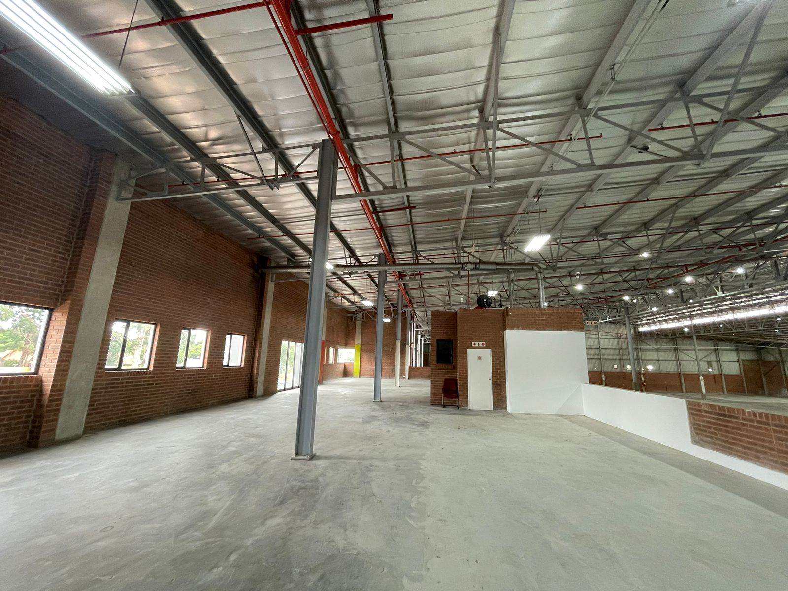 4891  m² Industrial space in Pomona photo number 20