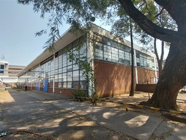 9 870 m² Industrial space 9 870 m² Industrial space
