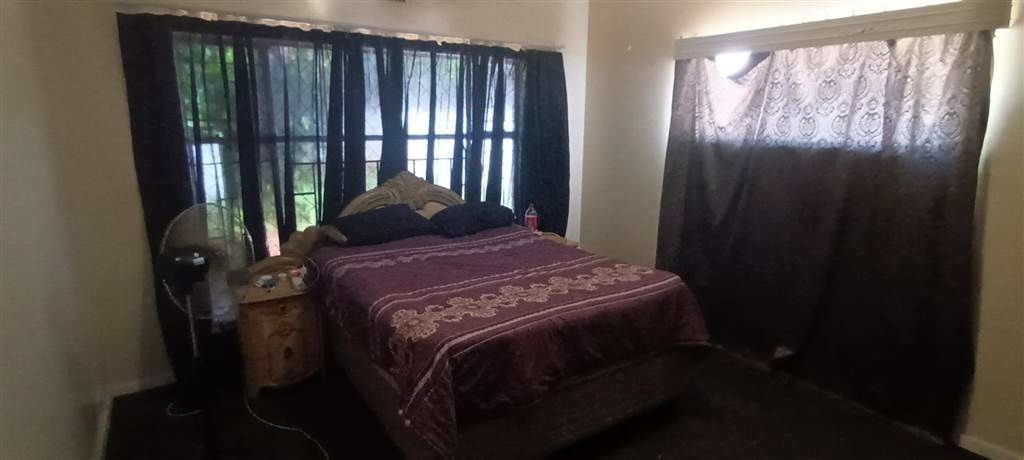 3 Bed House in Stilfontein photo number 19