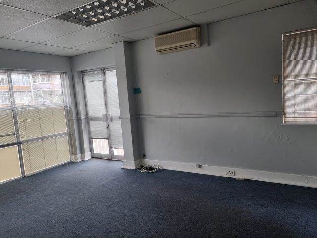 260  m² Commercial space in Bloemfontein photo number 12