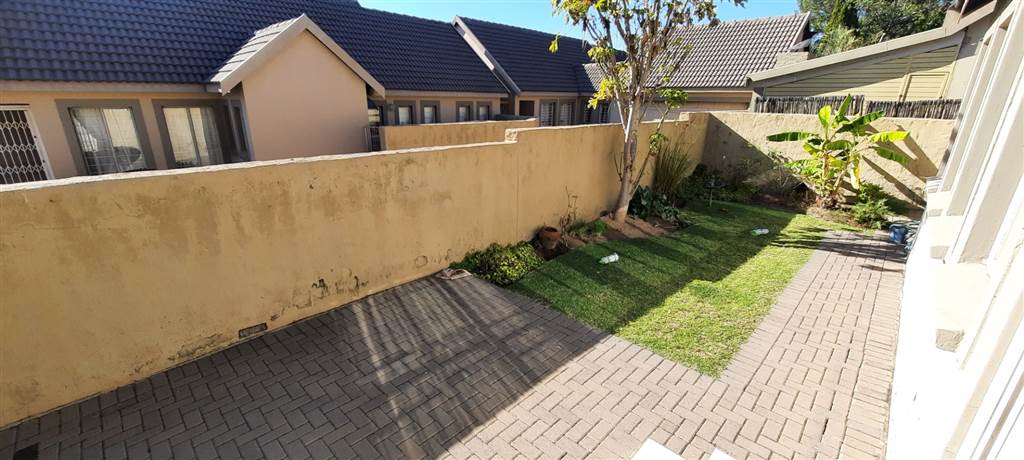 3 Bed Townhouse in Brooklands Lifestyle Estate photo number 24