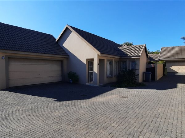 3 Bed Townhouse in Brooklands Lifestyle Estate