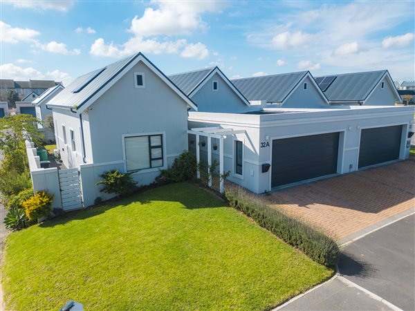 3 Bedroom House 3 Bedroom House