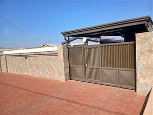 House in Vaaloewer