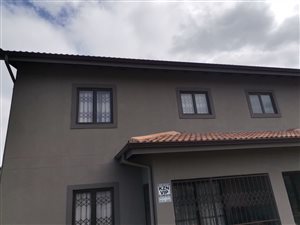 3 Bed Apartment in Whetstone