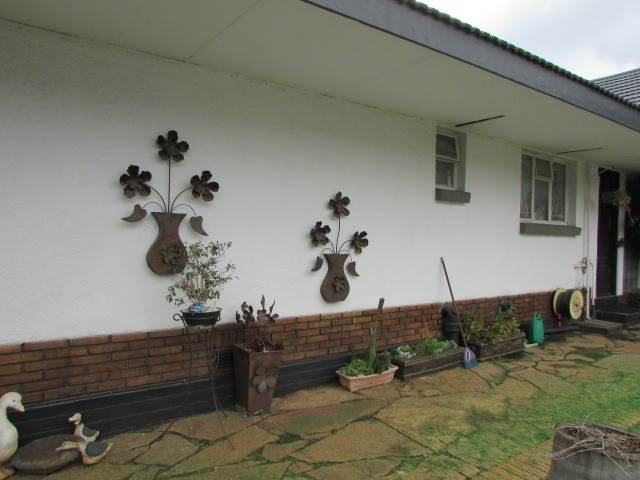 3 Bed House in Brenthurst photo number 6