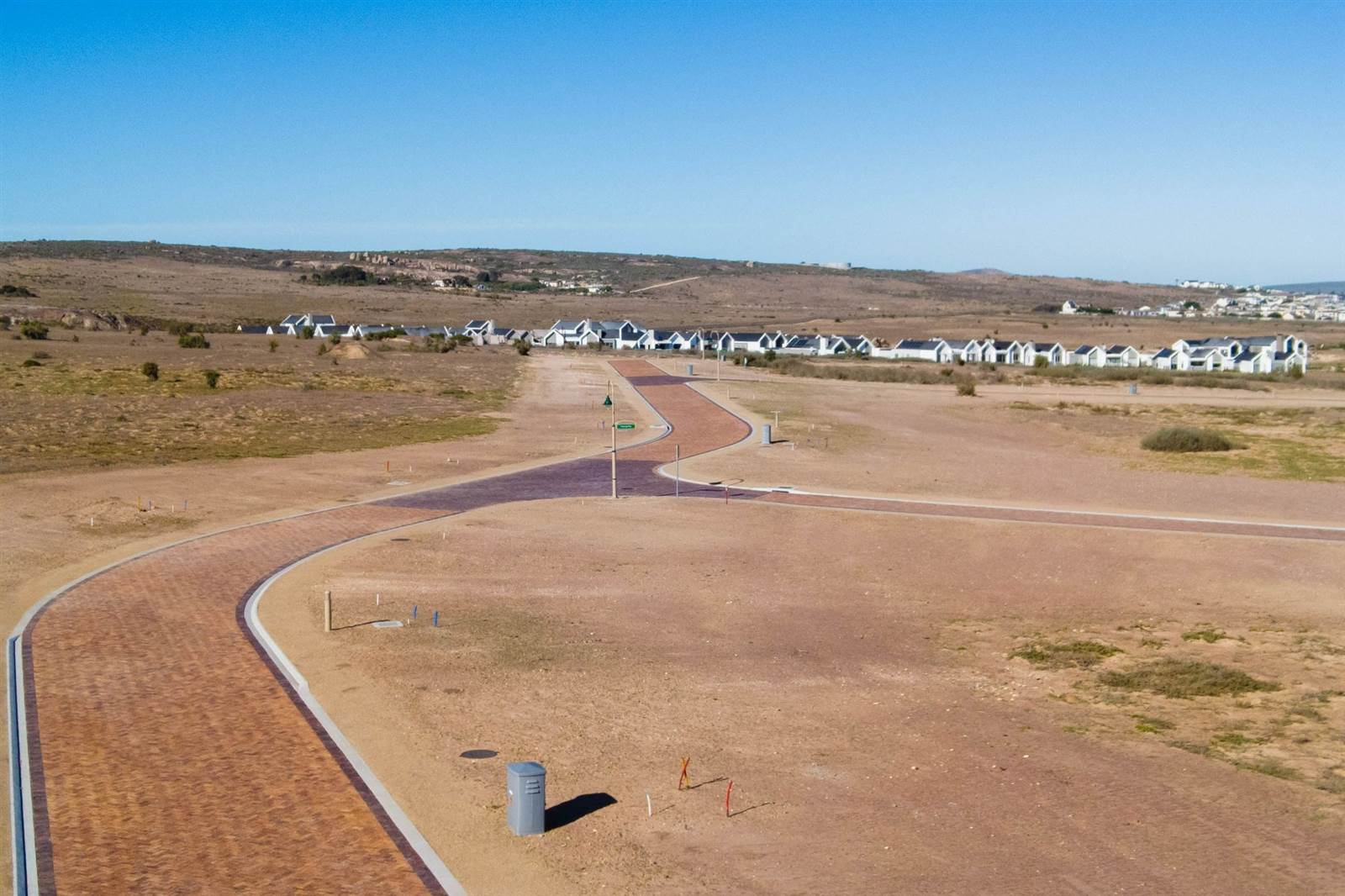 707 m² Land available in Langebaan Country Estate photo number 15
