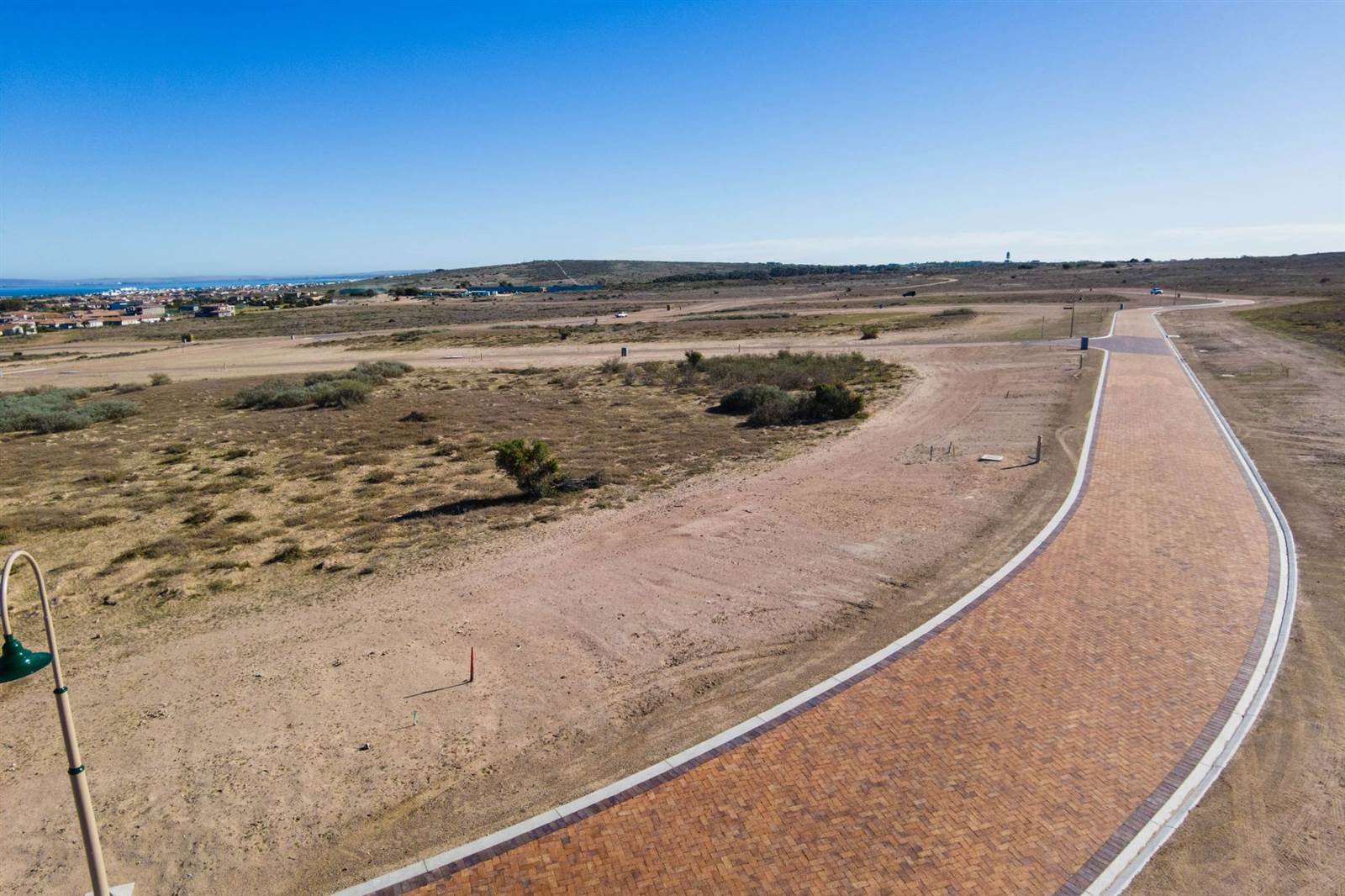 707 m² Land available in Langebaan Country Estate photo number 13