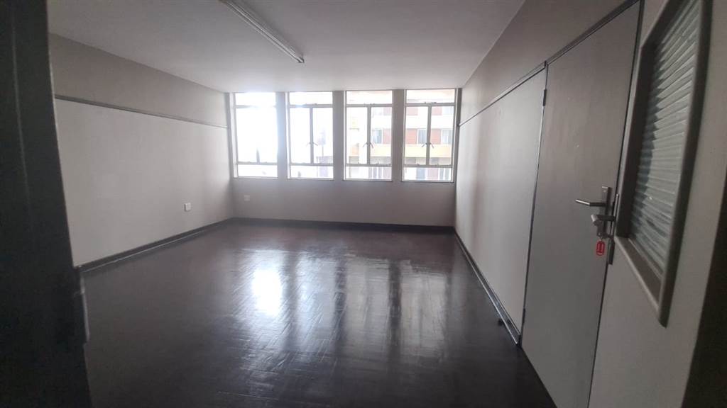 34  m² Commercial space in Pretoria Central photo number 4