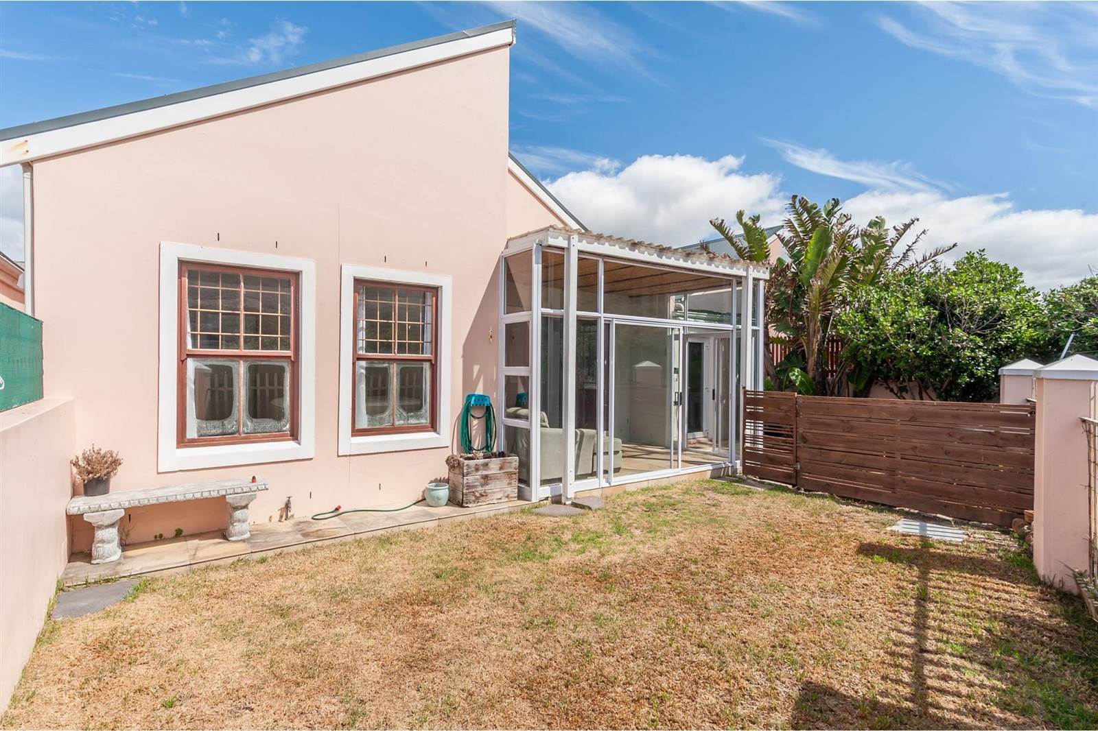 2 Bed Townhouse in Fish Hoek photo number 18