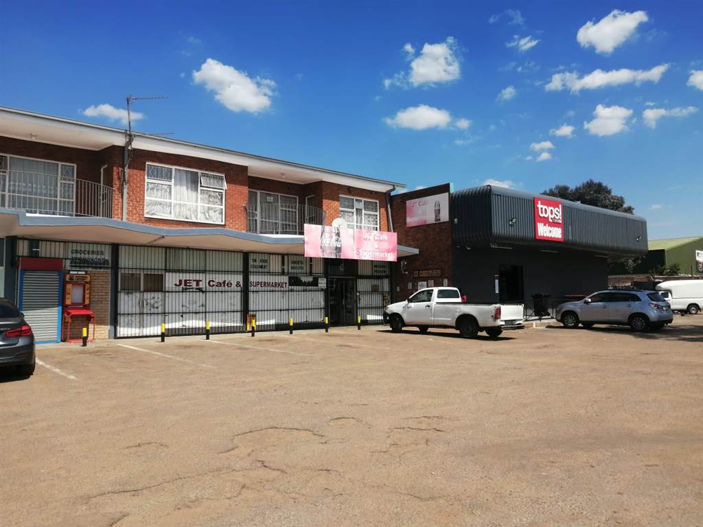 1895  m² Commercial space in Kempton Park Central photo number 4