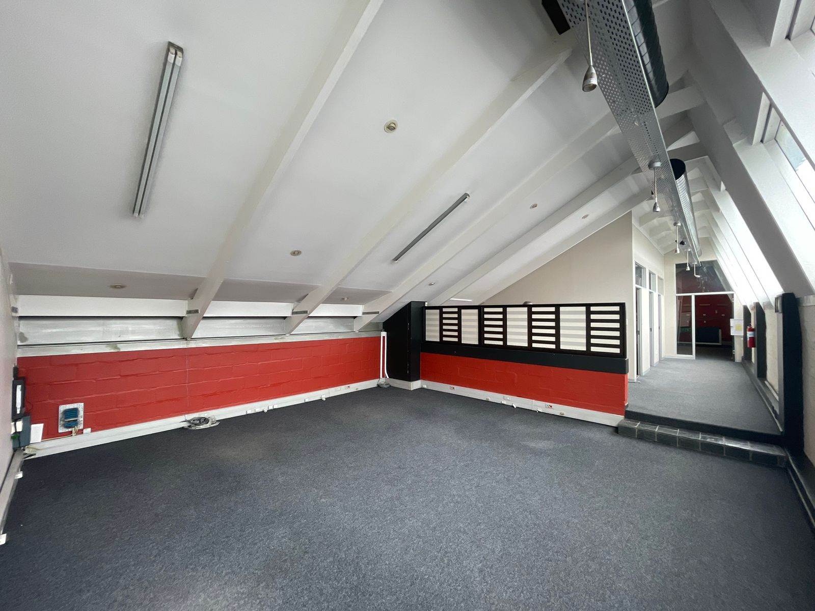 315  m² Commercial space in Observatory photo number 20