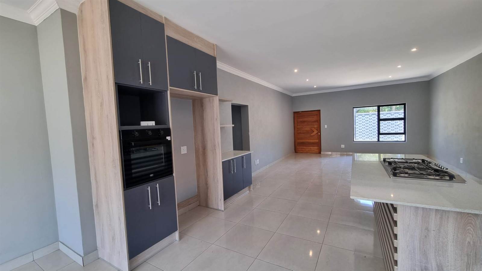 4 Bed House in Doringkloof photo number 9