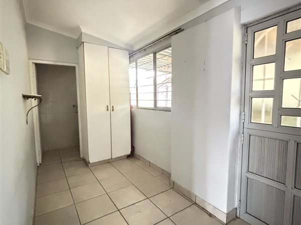 3.5 Bedroom House 3.5 Bedroom House
