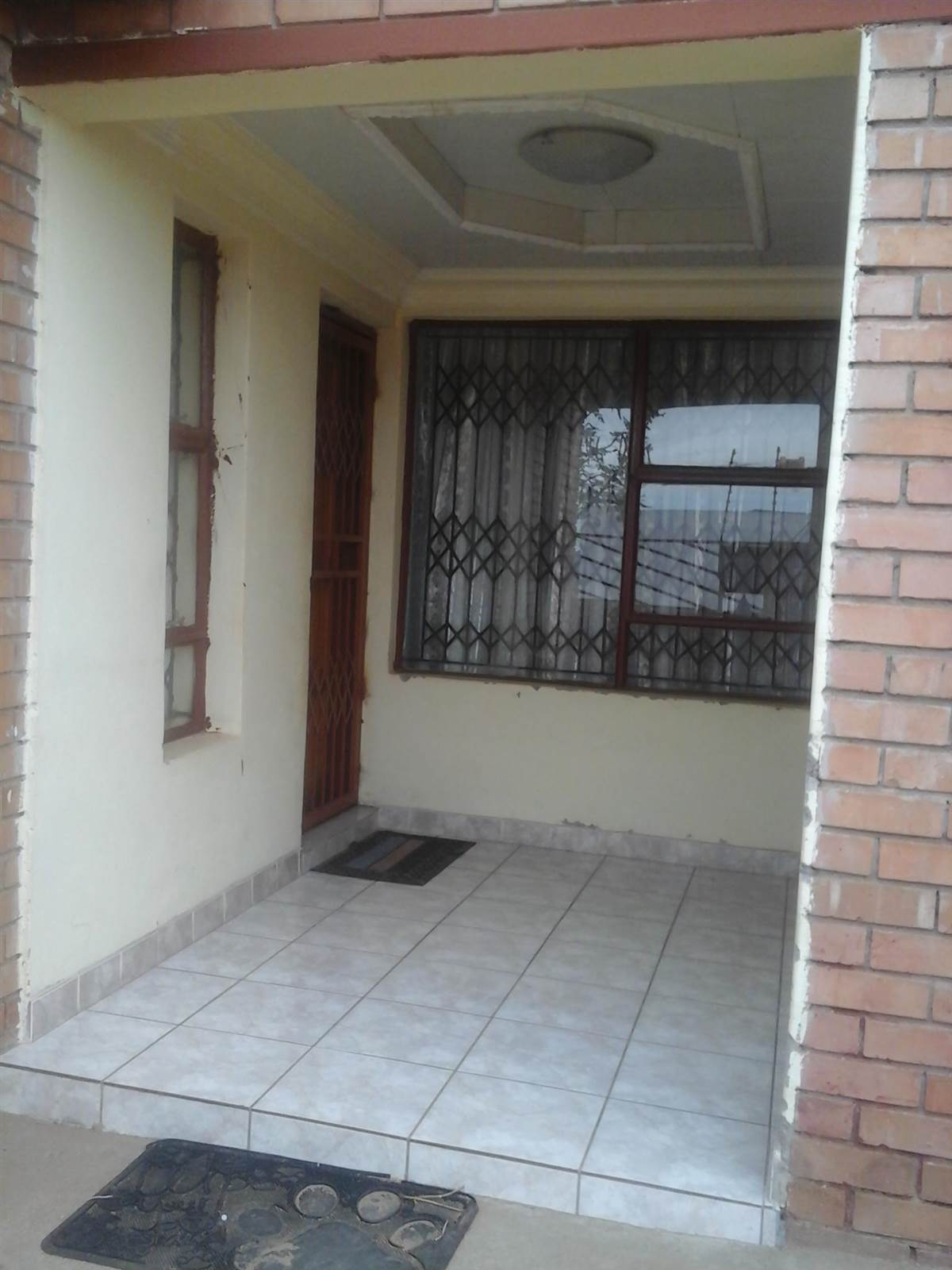 3 Bed House in Mahlasedi Park photo number 13