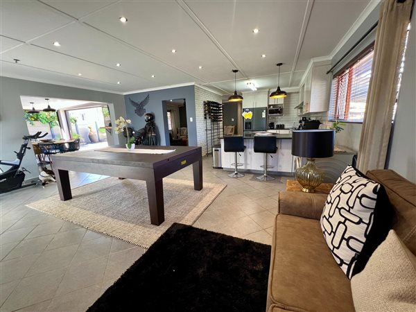 3 Bedroom House 3 Bedroom House