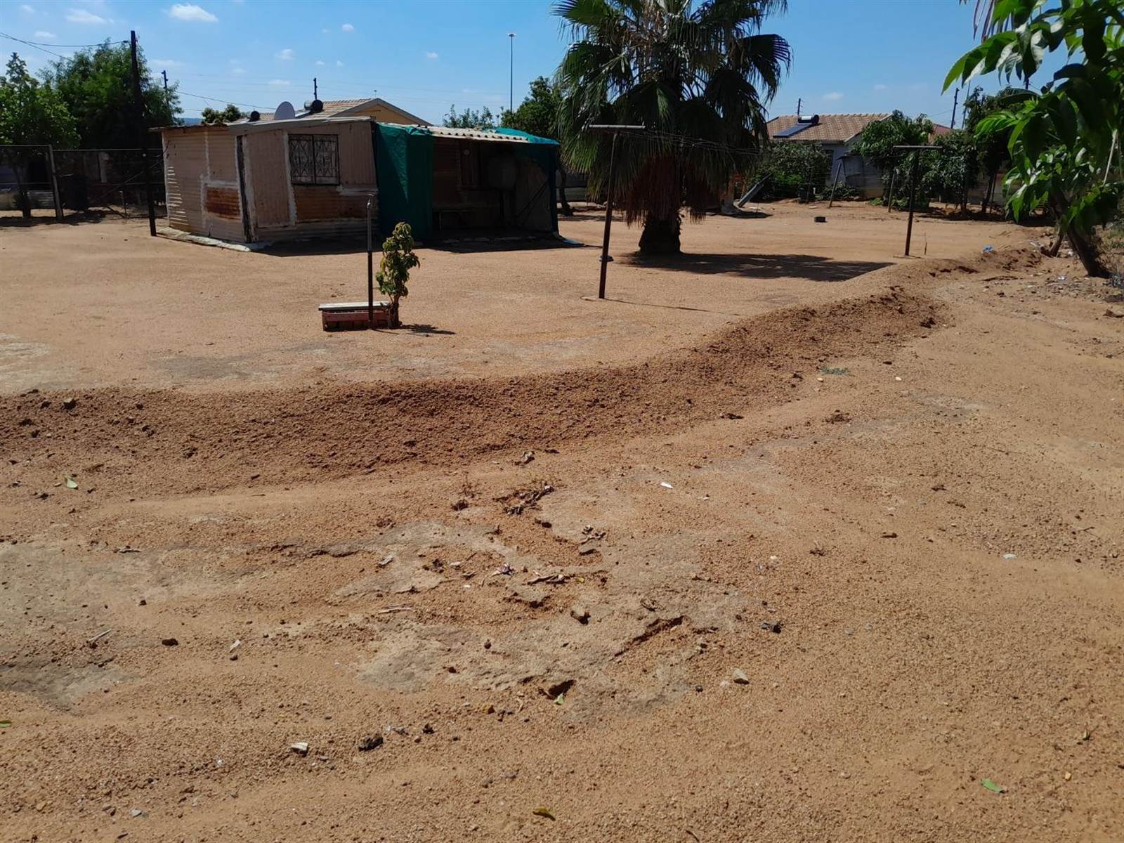 1028 m² Land available in Hammanskraal photo number 1