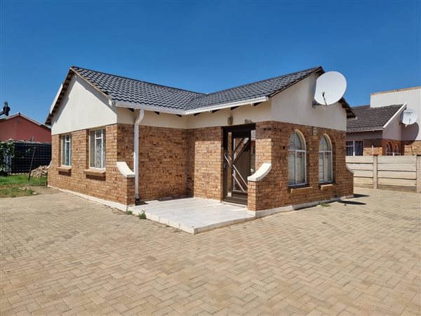 2 Bedroom House 2 Bedroom House