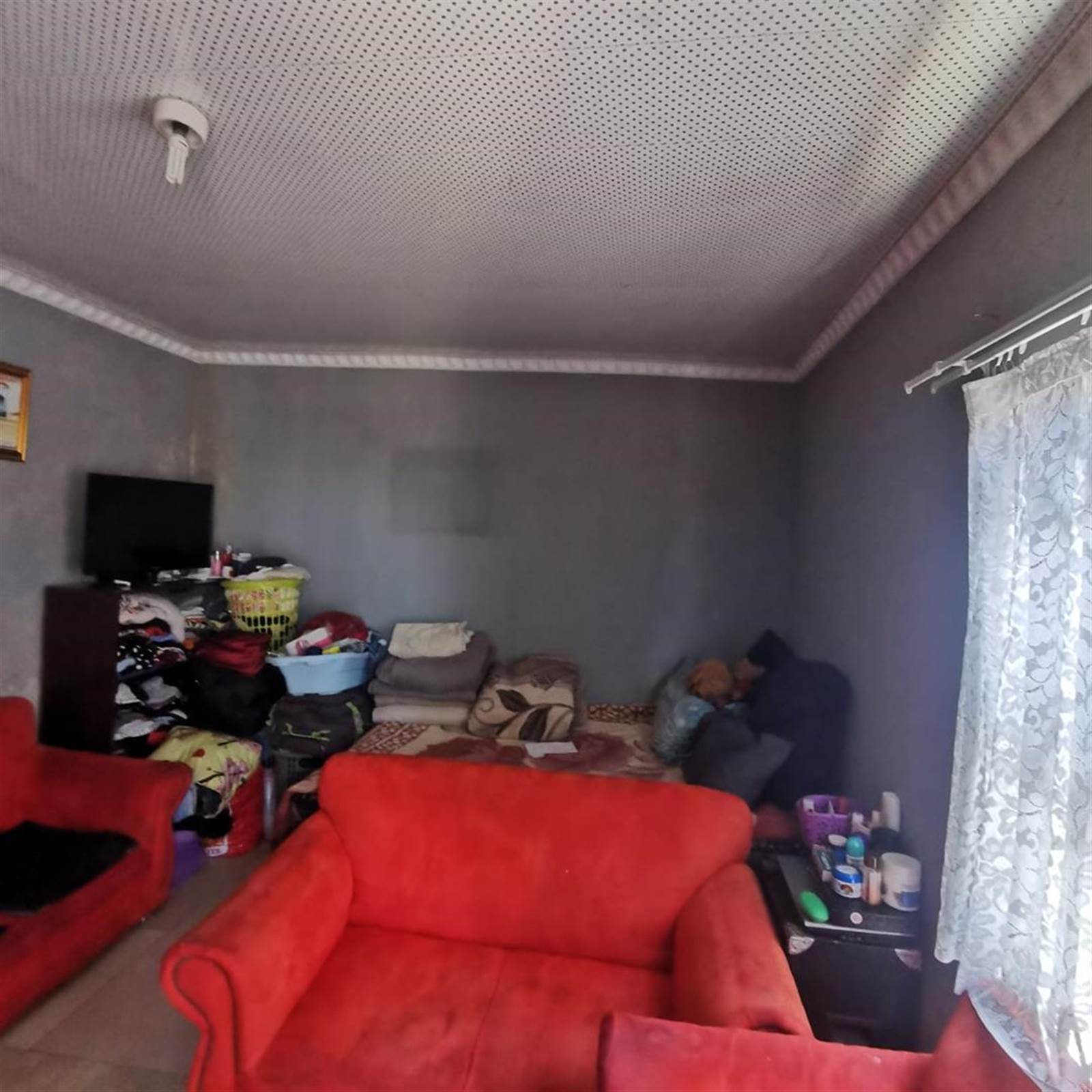 2 Bed House in Kagiso photo number 15