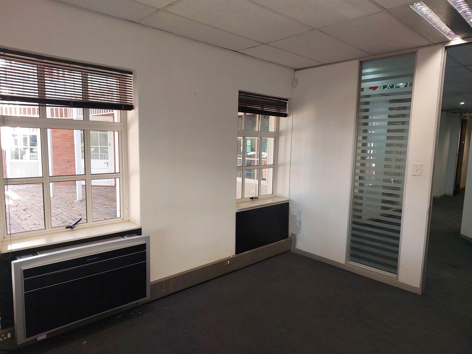 410.1  m² Commercial space in Bryanston photo number 8