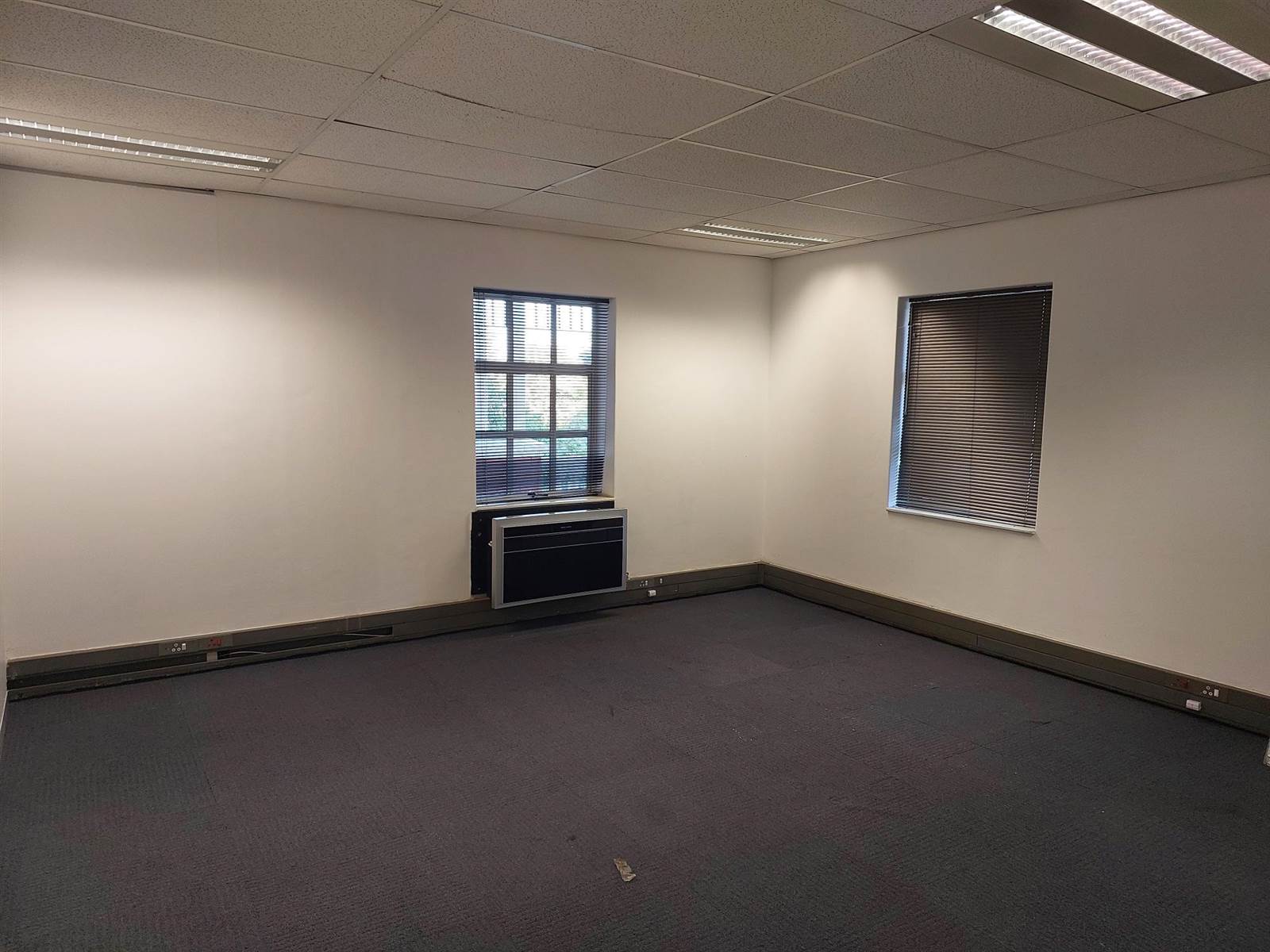 410.1  m² Commercial space in Bryanston photo number 11