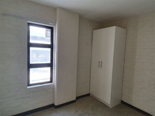 1 Bed Apartment in Johannesburg Central