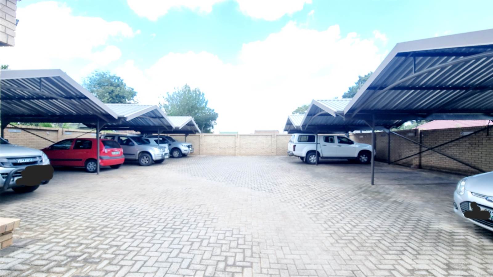 500  m² Office Space in Potchefstroom Central photo number 22