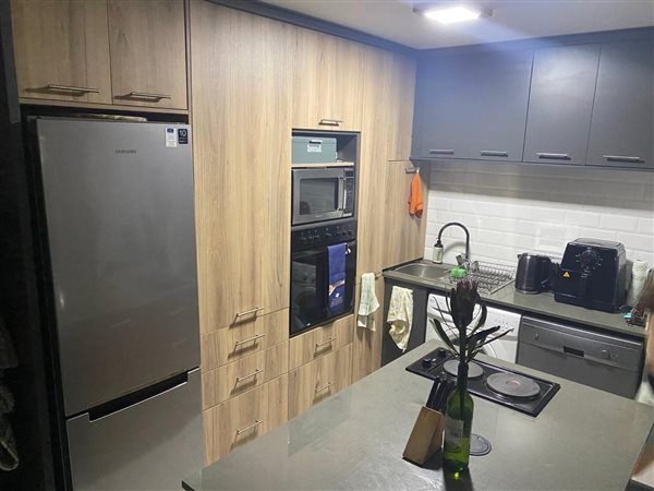2 Bedroom Flat 2 Bedroom Flat