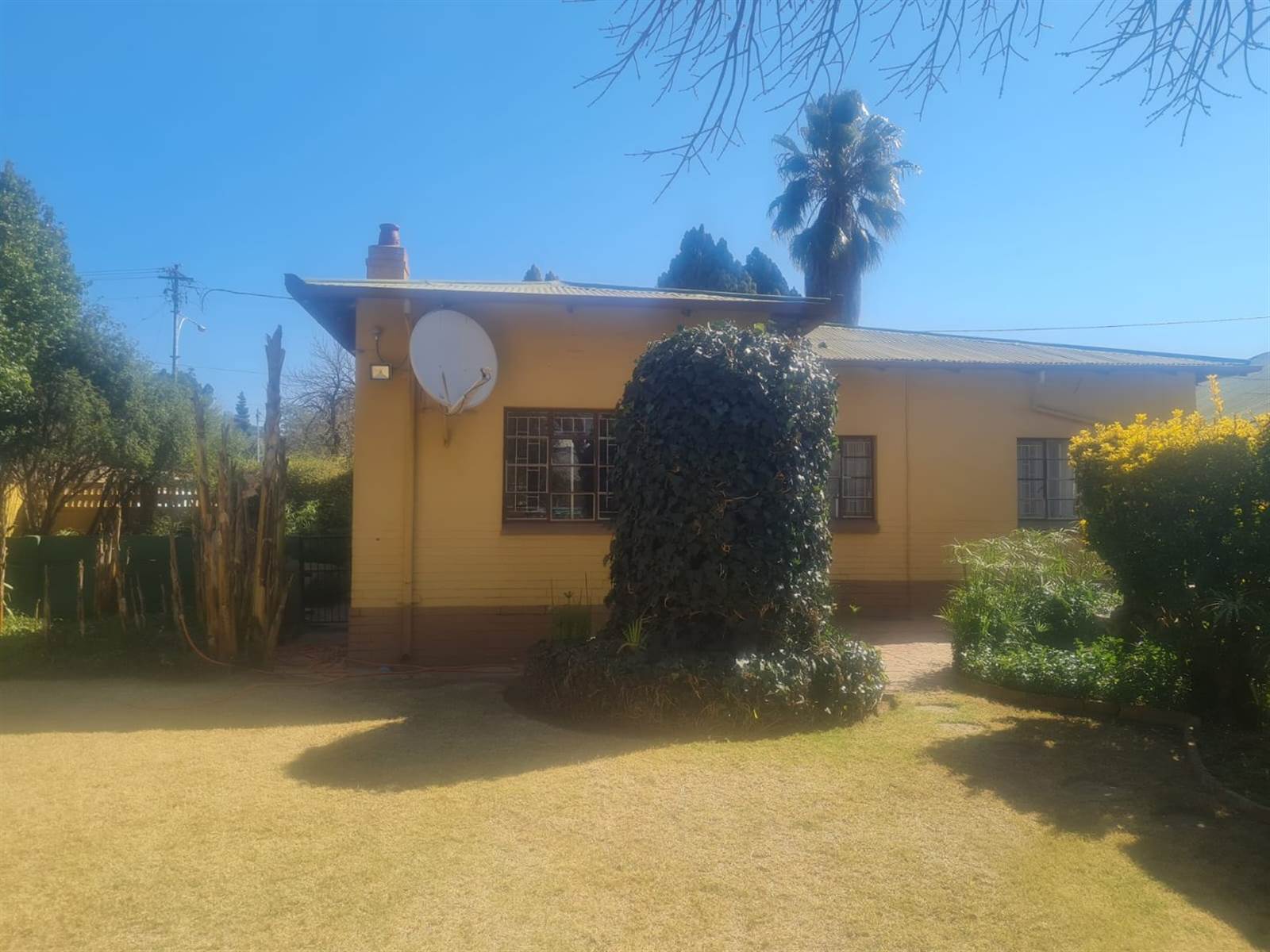 3 Bed House in Oudorp photo number 2