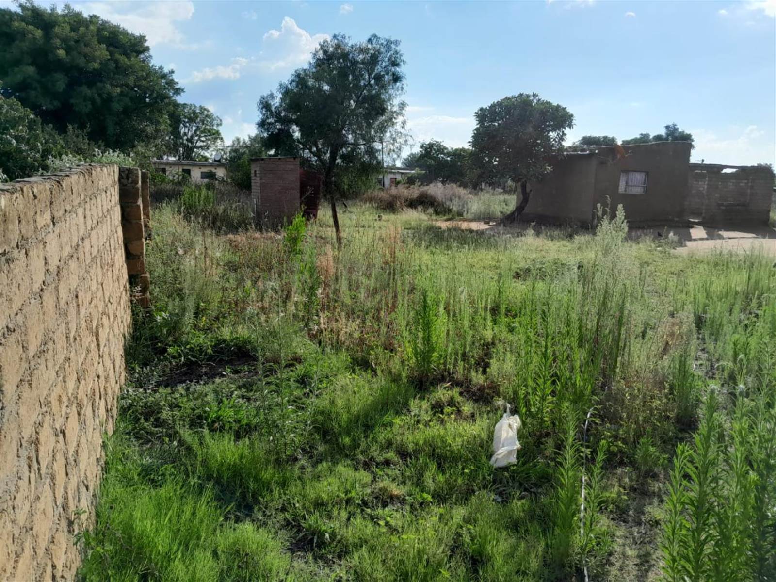 2402 m² Land available in Hammanskraal photo number 11