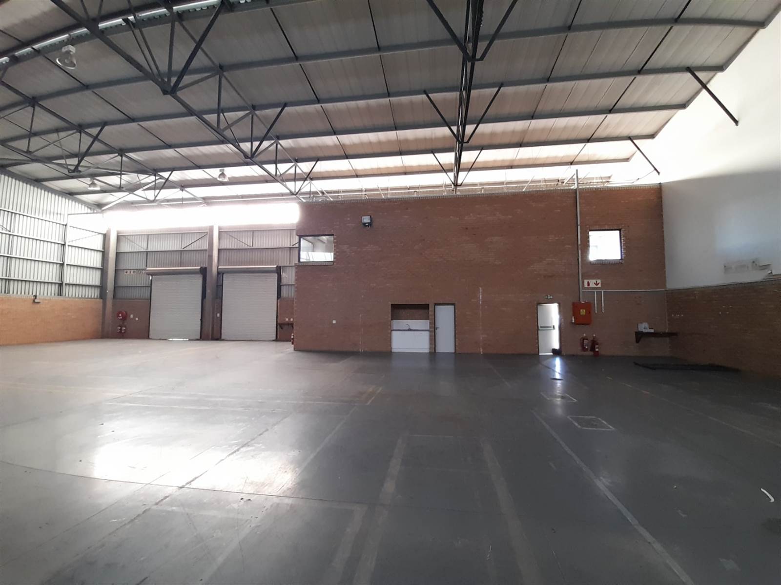 790  m² Commercial space in Jet Park photo number 25