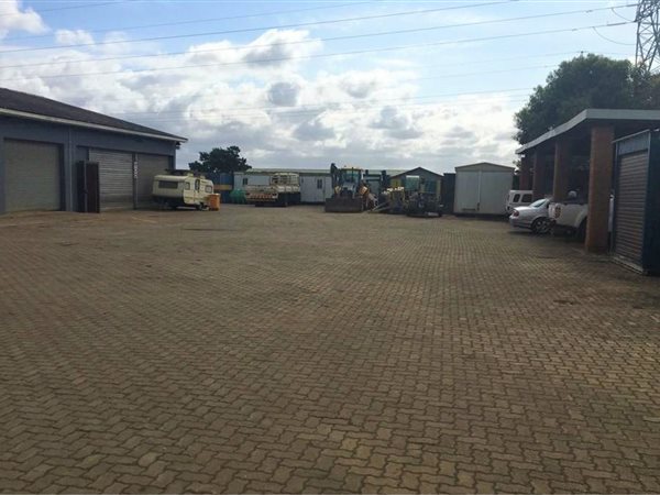 2 500 m² Commercial space 2 500 m² Commercial space
