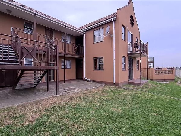 2 Bed Apartment in Buffalo Flats