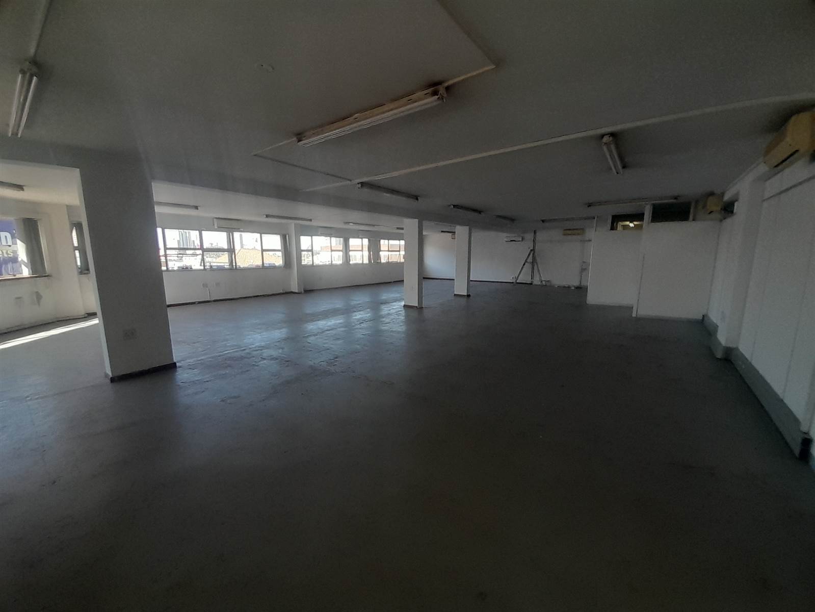 234  m² Commercial space in Stamford Hill photo number 8