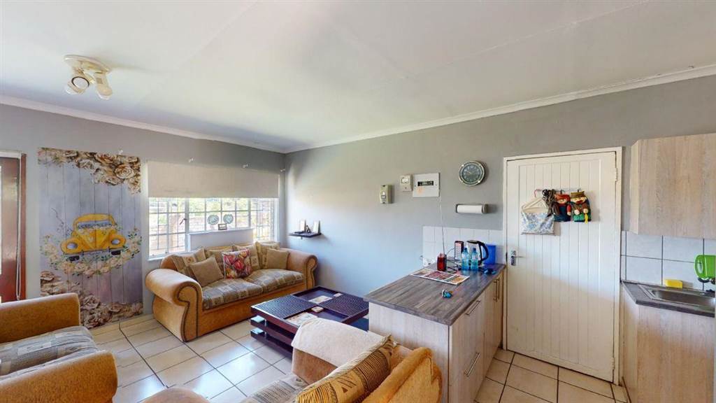 2 Bed Townhouse in Die Rand photo number 14